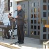 Gottesdienst vor der Kirchentüre GD Kirchentüre