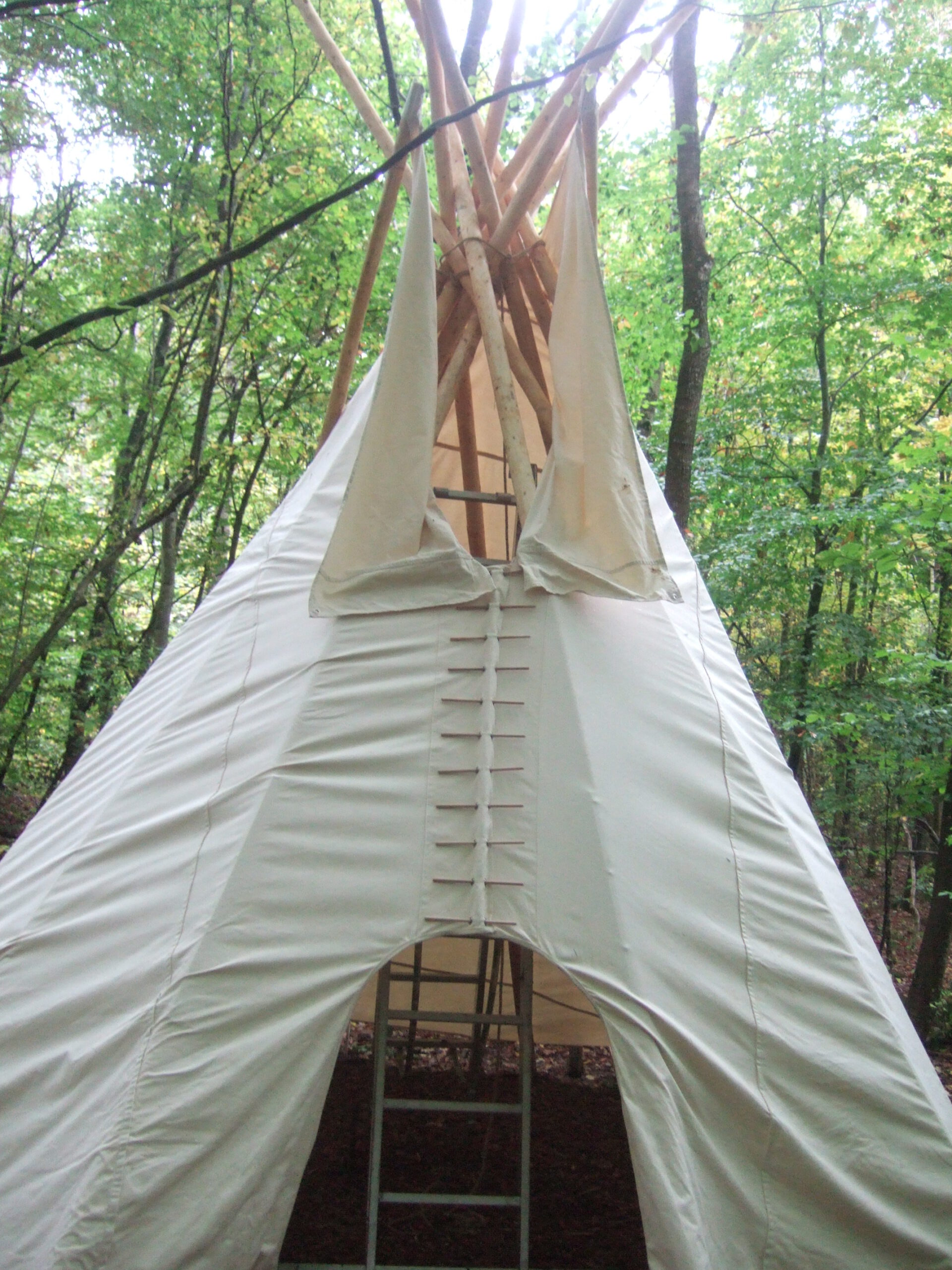 Tipi-Dach für den Naturkindergarten